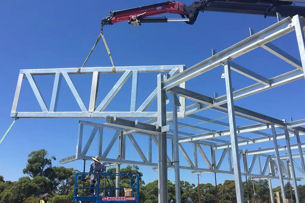 Steel structures installation
