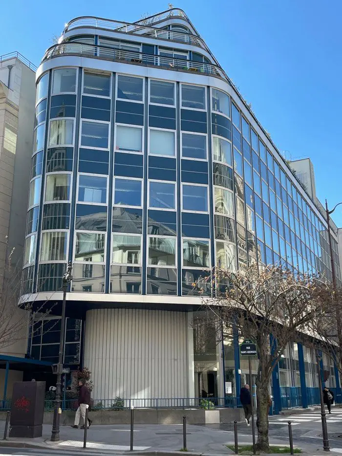 Caisse centrale de réassurance by Jean Balladur