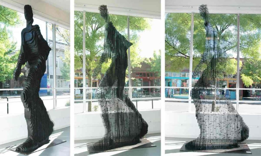 Sculpture "Quantum Man"