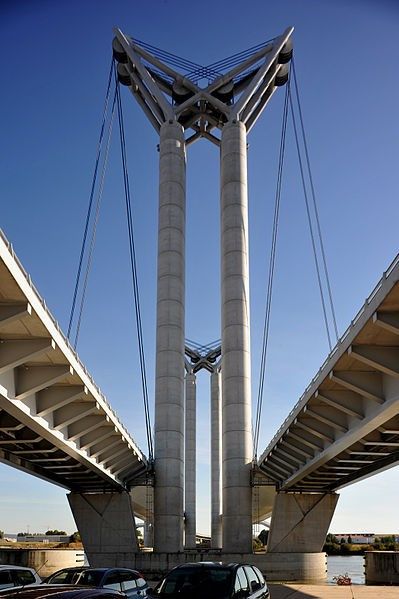 The Pont Gustave-Flaubert, a vertical-lift bridge 