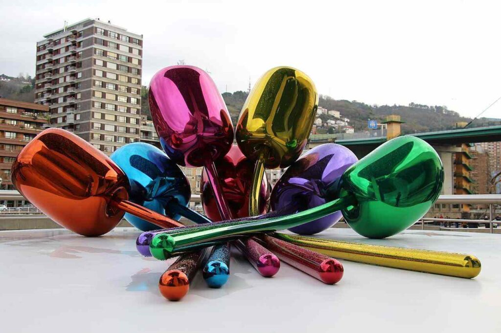 The Tulips, a bouquet of multicolor balloon flowers sculpture made by the artist Jeff Koons and located at the exterior of the Guggenheim Museum Bilbao